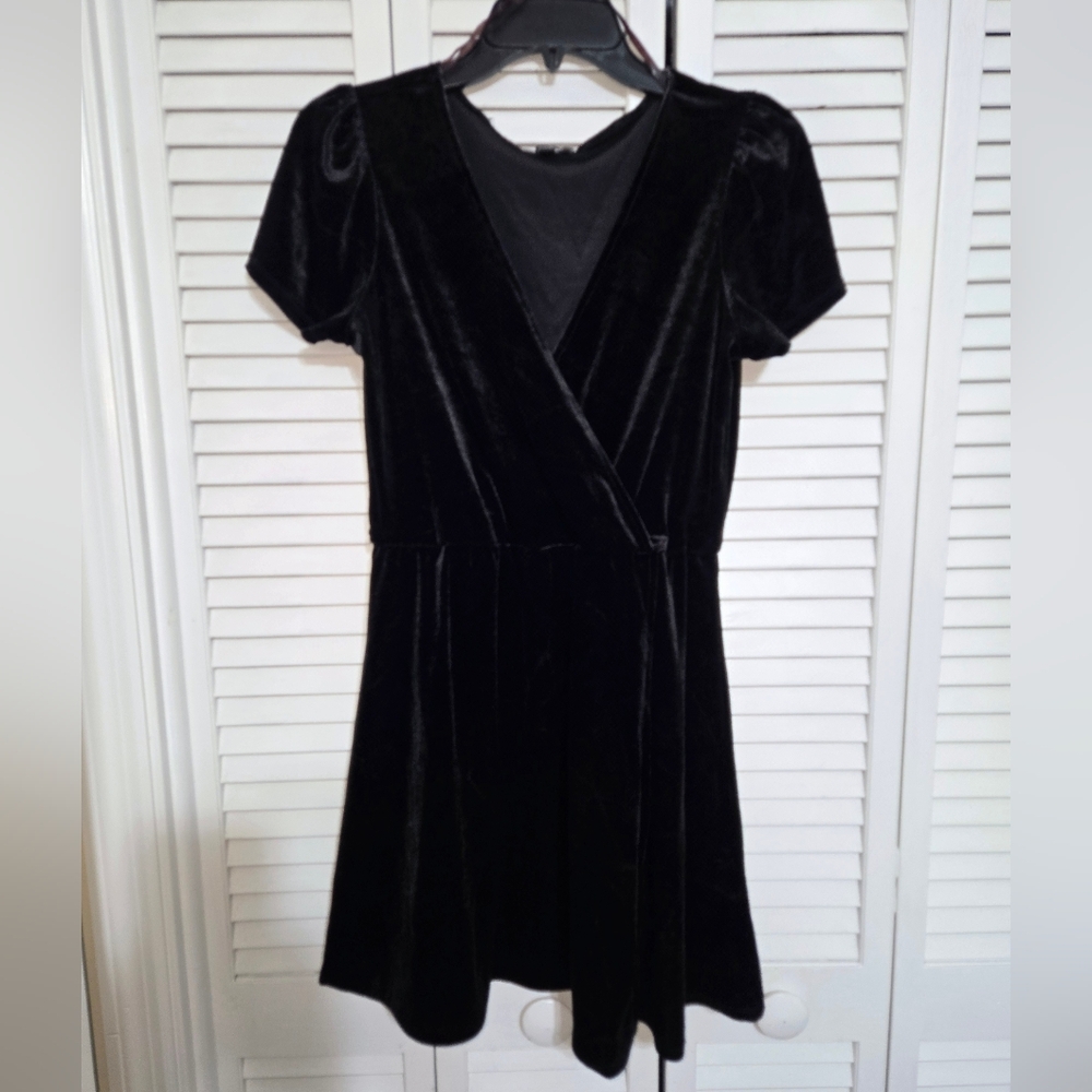 As U Wish Women's M Black Velvet Faux Wrap Dress